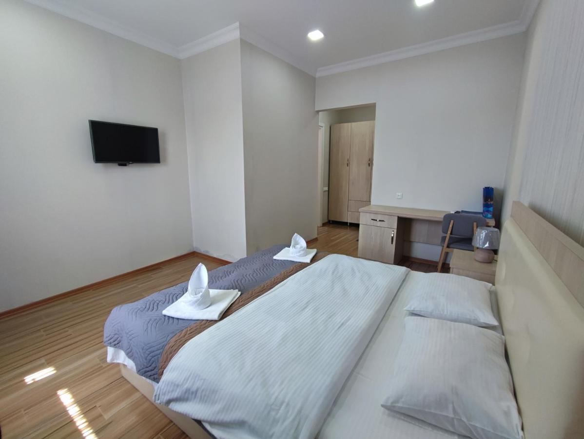 חאקבי Hotel Botanica מראה חיצוני תמונה