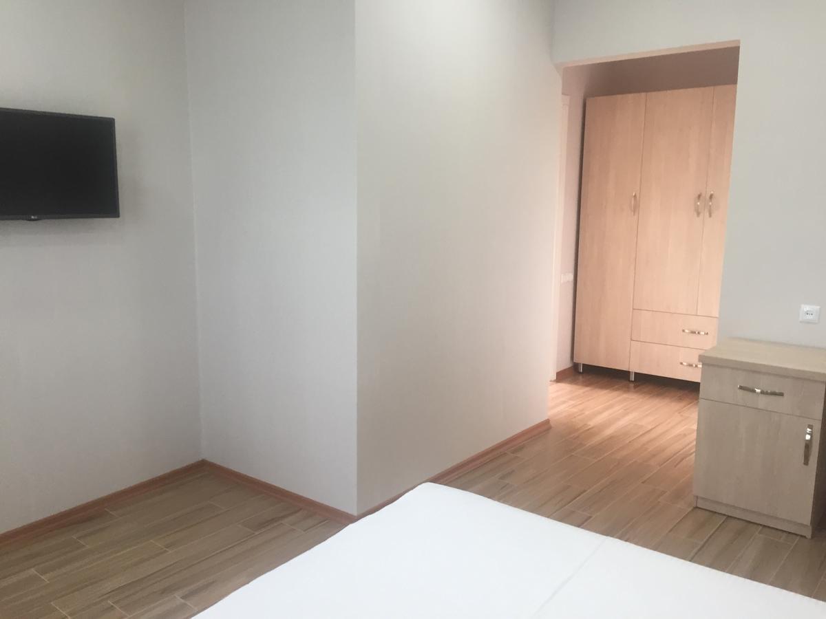 חאקבי Hotel Botanica מראה חיצוני תמונה